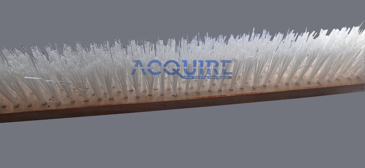 Plastic Tar Brush On Wooden